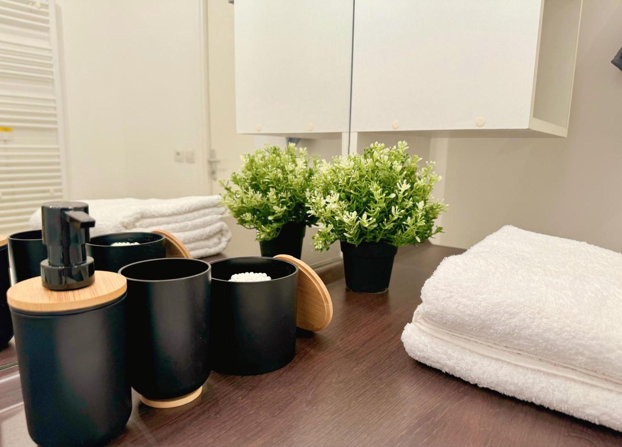 Charming & Cosy Apartment - 10Mn From Disneyland بوسي سان جورْج المظهر الخارجي الصورة